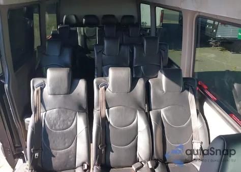 2017 Mercedes-Benz Sprinter 3500 High Roof V6 z USA, uszkodzony, nr VIN WDAPF1CD2HP414355